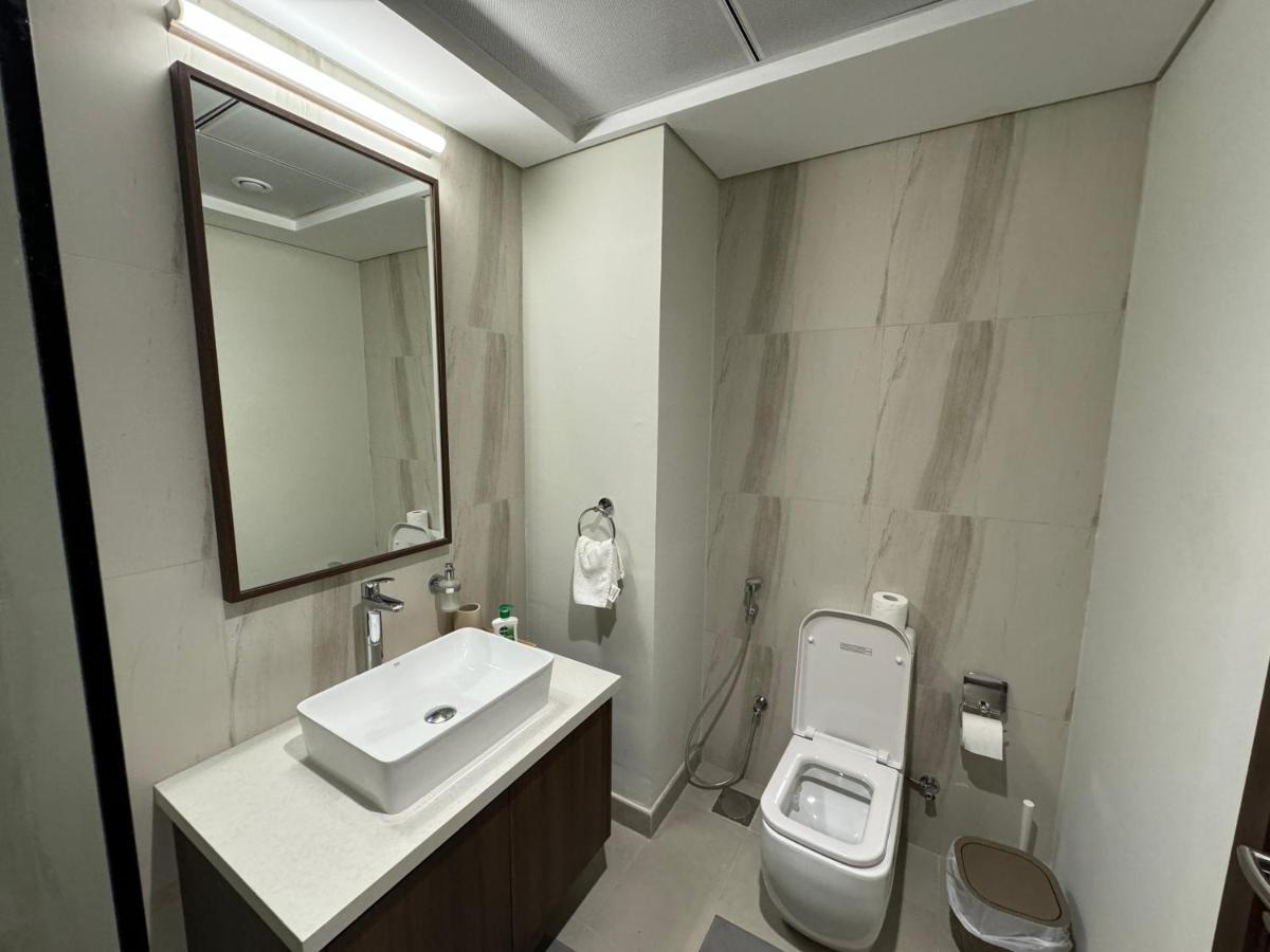 Lovely 2-br At Reflection Tower *