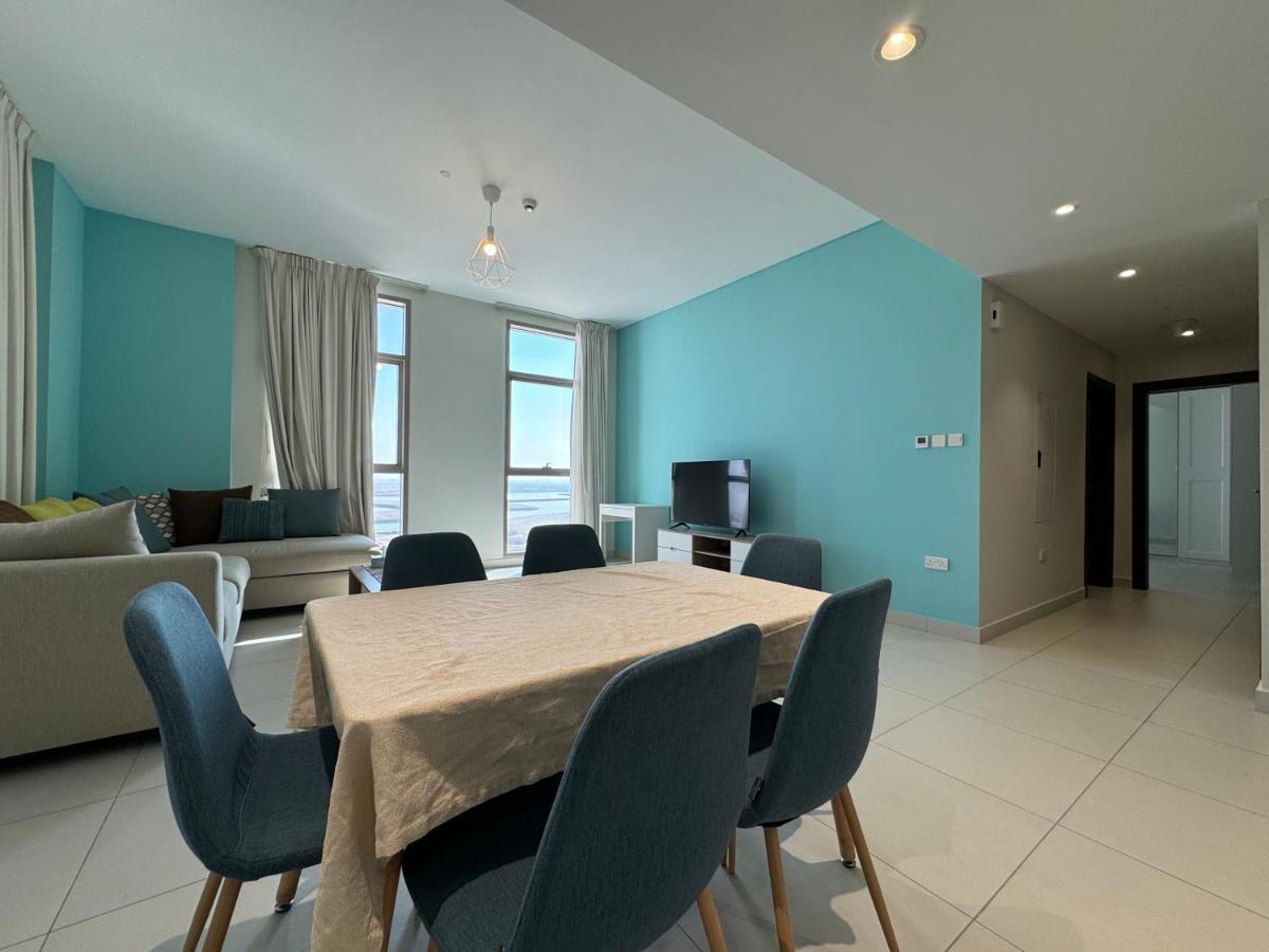 Lovely 2-br At Reflection Tower Apartment *